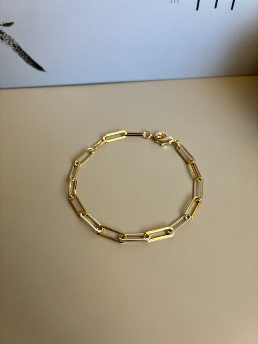 Paperclip bracelet
